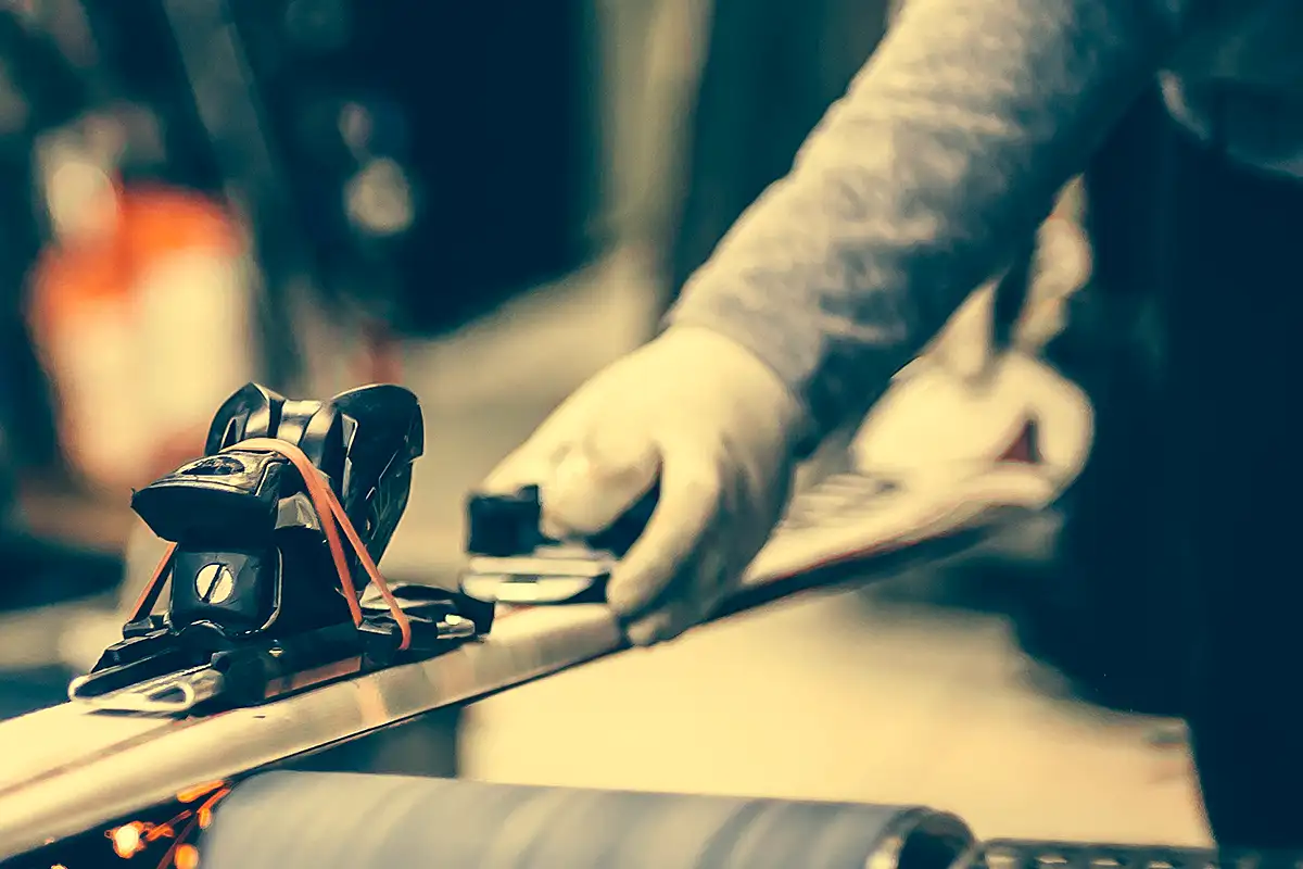 Home skiservice snowboardservice graechen